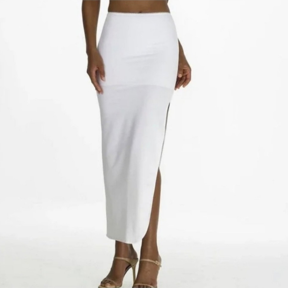 NWT David's Bridal Dominique FullBOUTIQUELength Control Slip Size Large